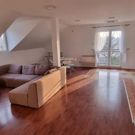 Banjica Kuca Belgrado